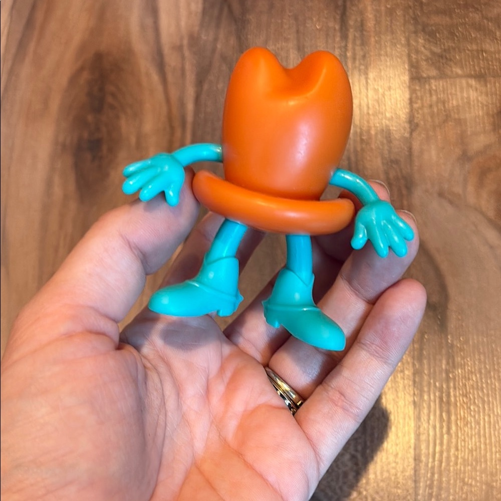 Arby’s HAT happy meal toy 2025